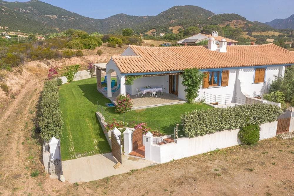 Foto 13 von 30: Atemberaubende Villa mit Meerblick, 300 m vom Strand Foxi Murdegu entfernt