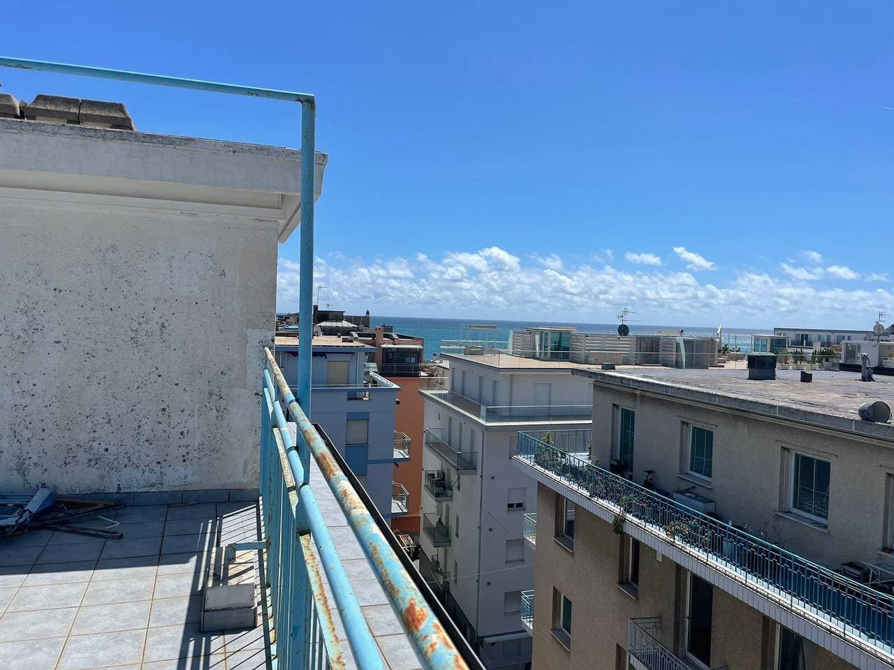 Foto 2 von 40: Ferienwohnung 'La Perla Grigia' mit gemeinsamer Terrasse, WLAN und Klimaanlage