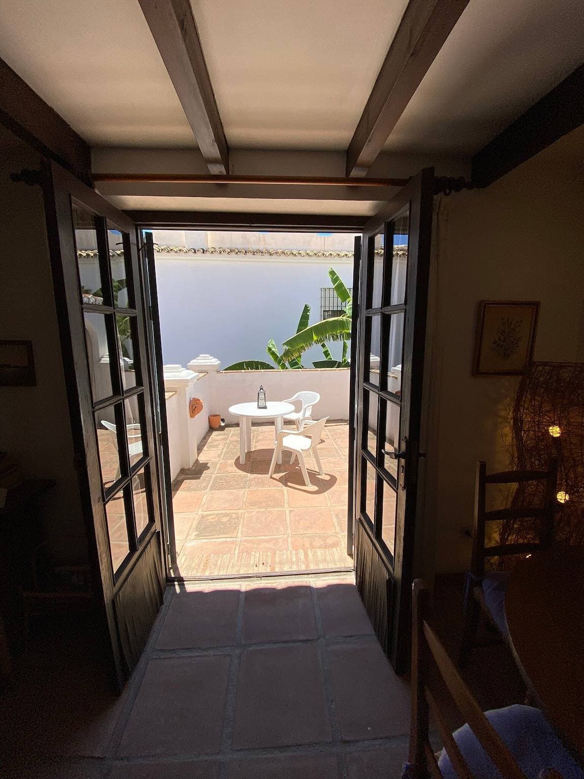Foto 12 von 18: Apartment 'Paradise In Mijas Pueblo' mit Meerblick, Gemeinschaftspool und Klimaanlage