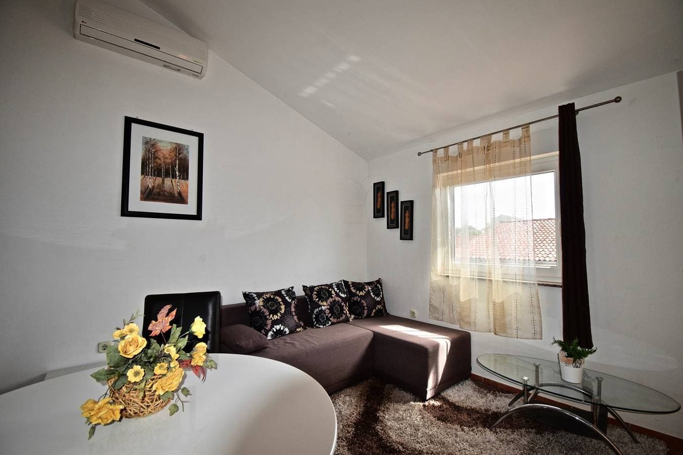 Foto 6 von 24: Comfortable apartment near the Hidrobaza beach