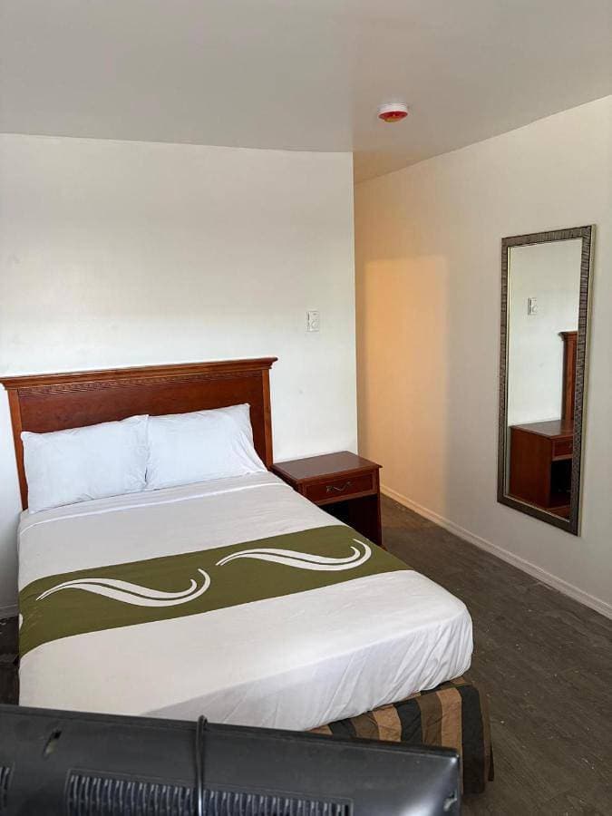 Foto 3 von 5: Budget Double Room
