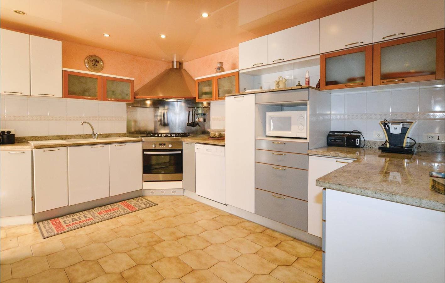Foto 5 von 27: Gemütliches Apartment mit Pool & Terrasse, 600m zur Küste