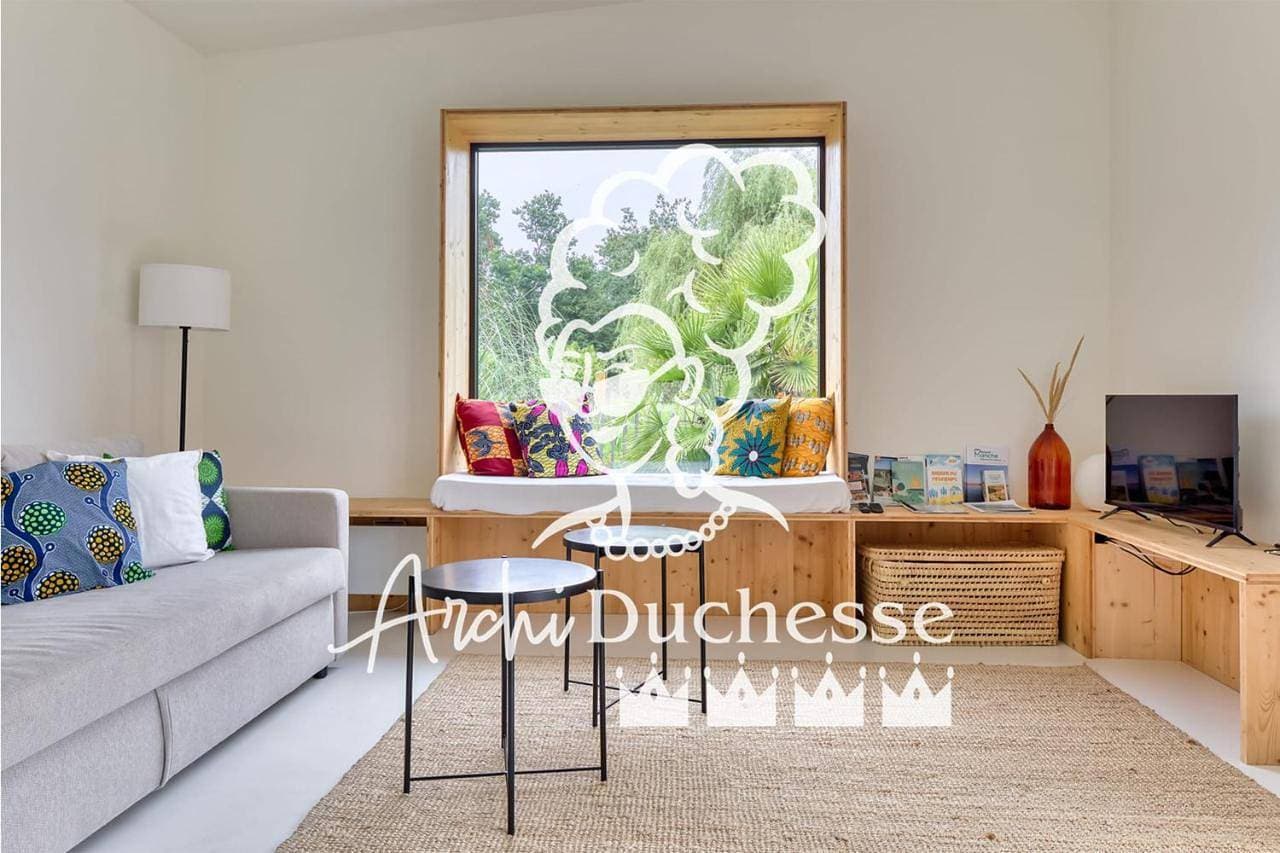 Casa ZaO Jolie maison en bois brut de 50m2 à proximité des plages 1