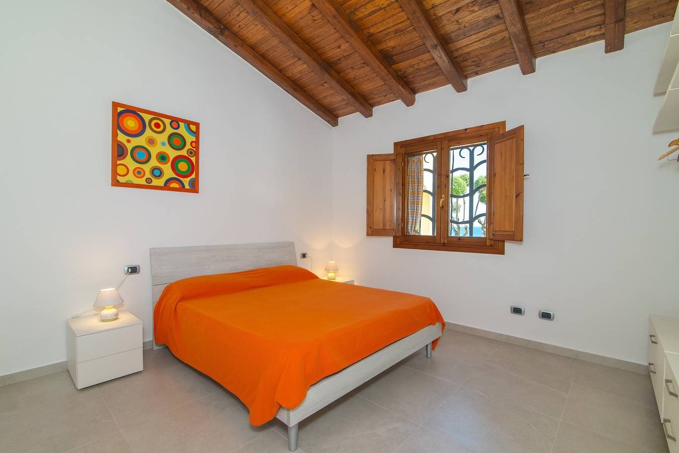 Foto 8 von 33: Traumhafte Ferienwohnung mit Meerblick - Villa Ambra