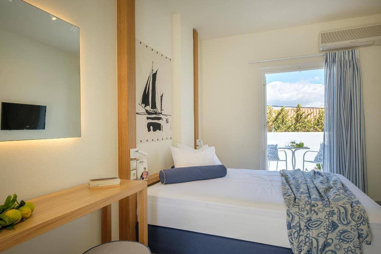 Foto 8 von 21: Double Room with Balcony and Sea View