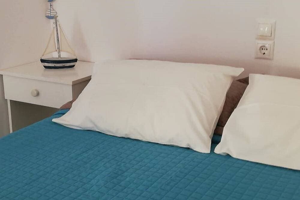 Foto 3 von 30: Kokkini Hani schöne Familie Wohnung nur 100 Meter vom Meer entfernt.