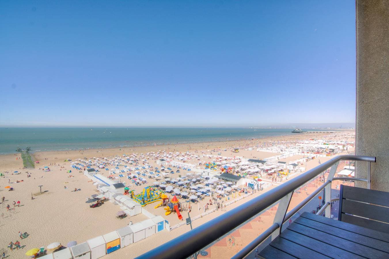 Foto 13 von 25: Holiday Suites Blankenberge — Studio mit Meerblick | 2 Personen