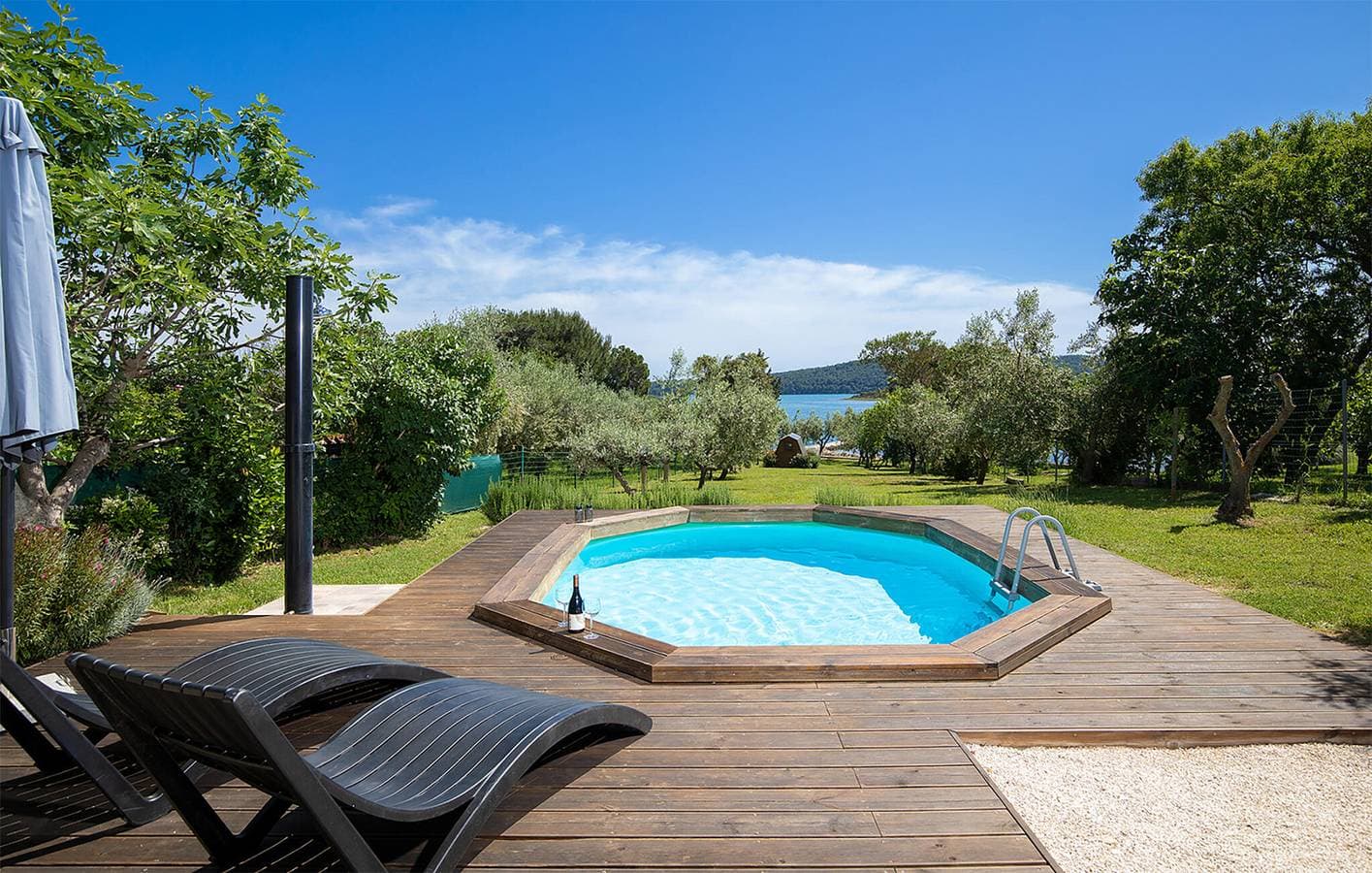 Foto 3 von 43: Gemütliche Ferienwohnung mit Pool, WLAN und 1,5 km zum Strand