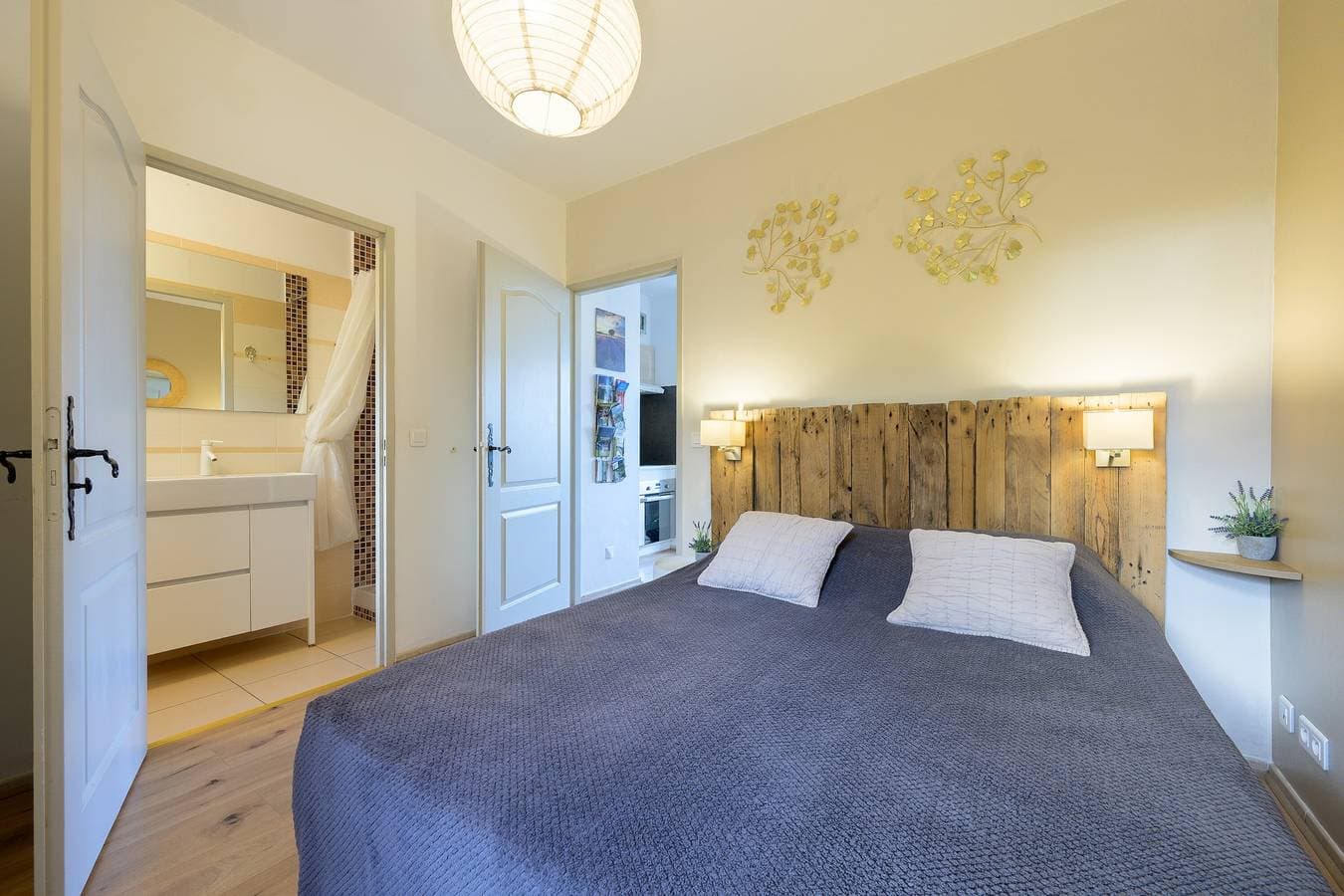 Foto 11 von 21: Angrenzendes Ferienhaus mit privatem Pool