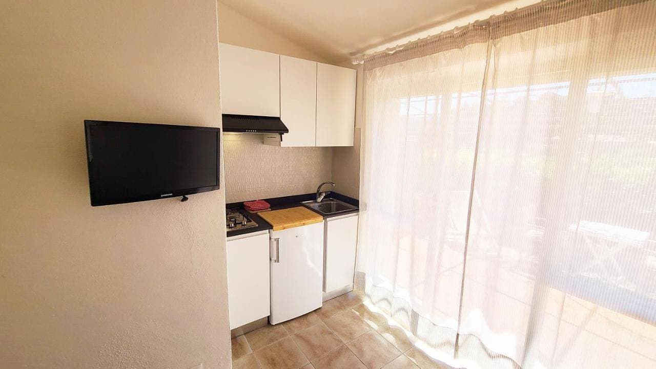 Foto 8 von 13: Studio with Sea View ( 2 Adults )
