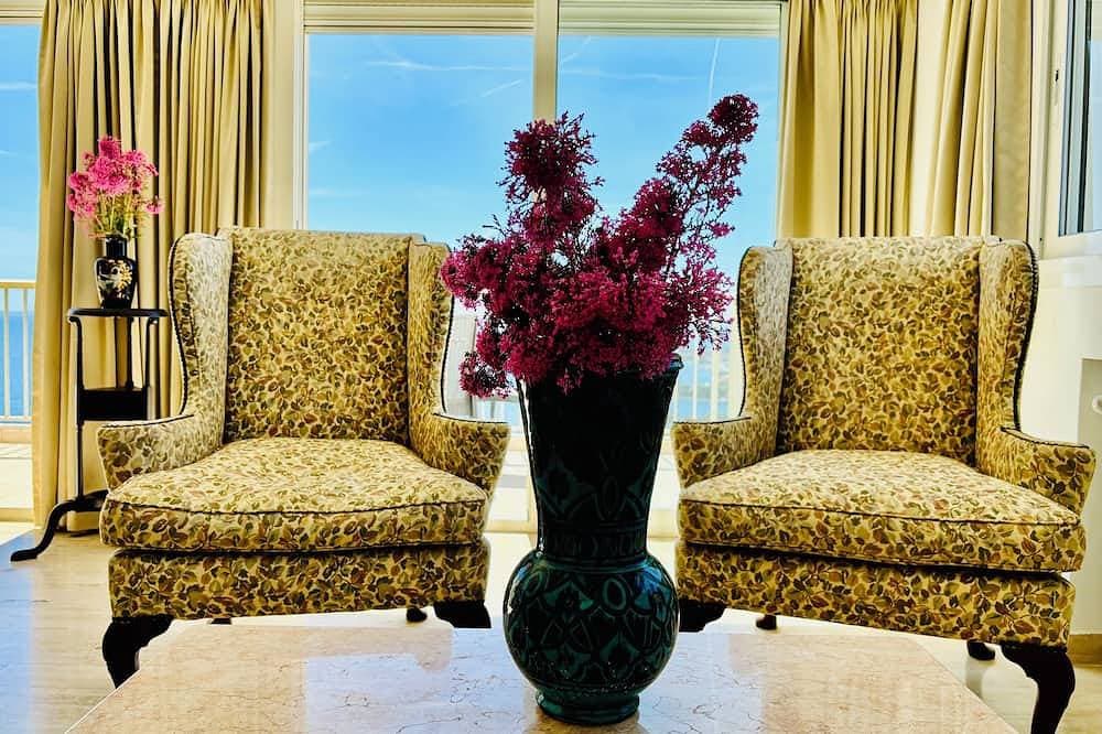 Foto 7 von 30: Wohnung mit 2 Terrassen, unglaublicher Meerblick im privaten Bereich
