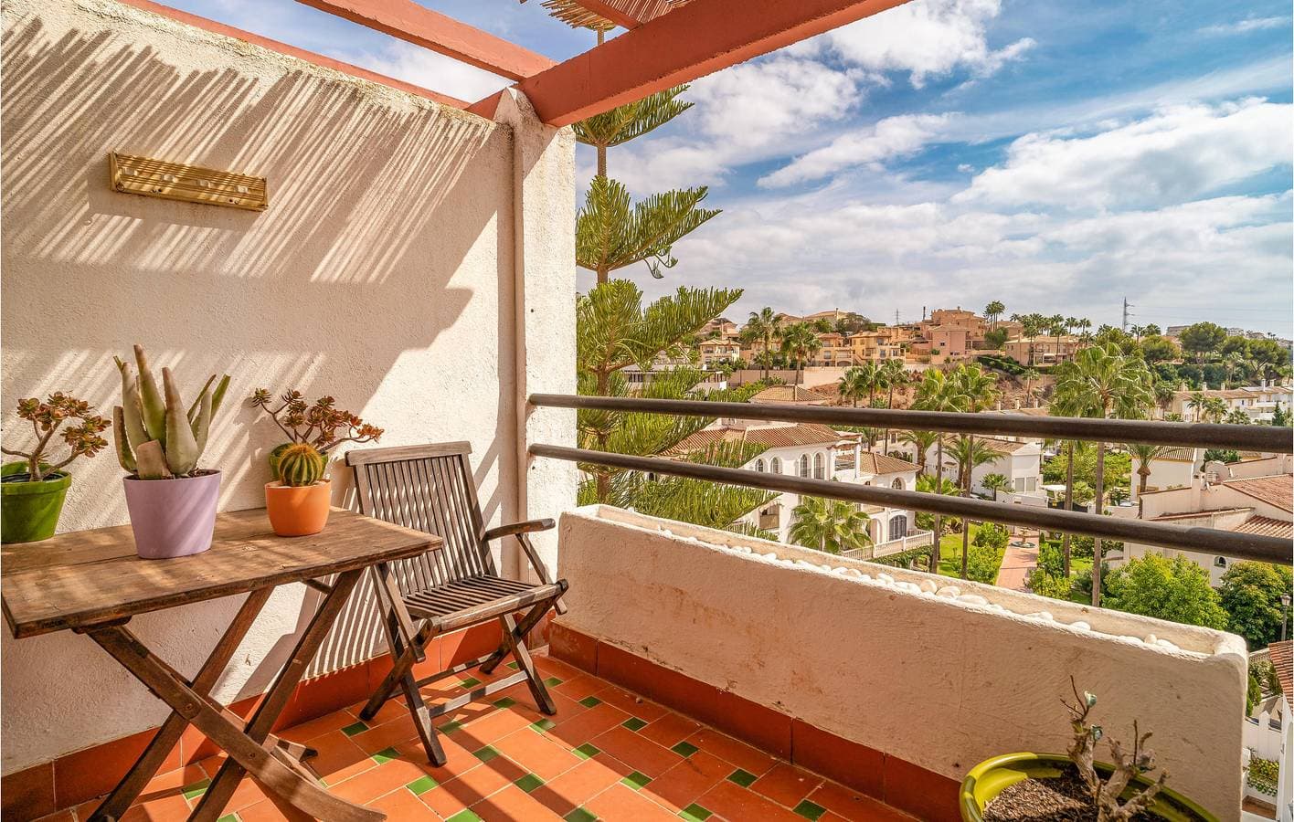 Apartment mit Meerblick, Terrasse und Außenpool 1