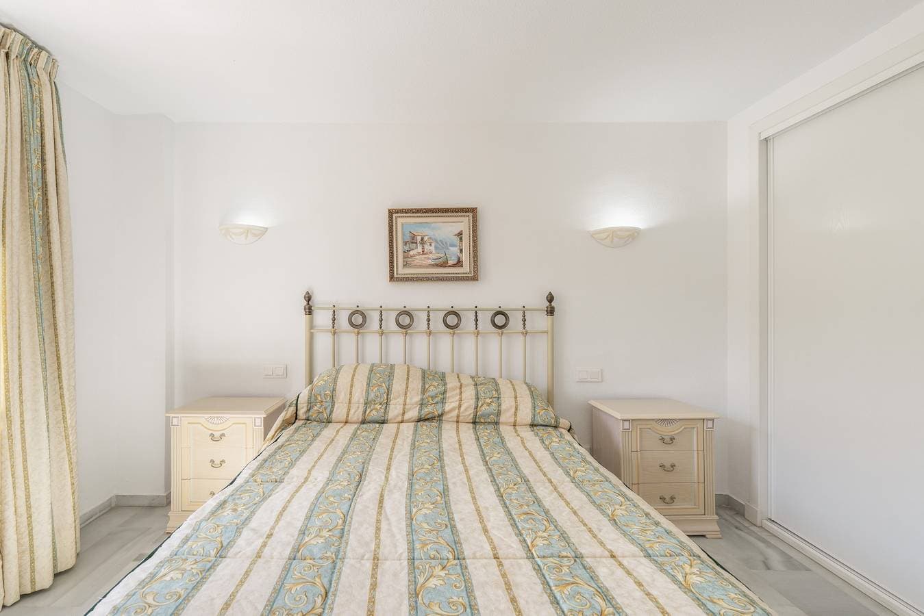 Foto 10 von 27: Marbella Ost – Hervorragende Erdgeschosswohnung in tropischen Gärten – kostenloses WLAN