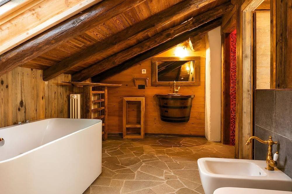 Foto 4 von 20: Zimmer 'Camera Negritella' mit Bergblick, WLAN und Klimaanlage
