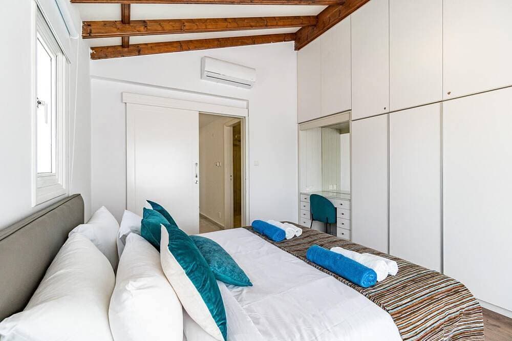 Foto 5 von 30: One Maisonette by Ezoria Villas