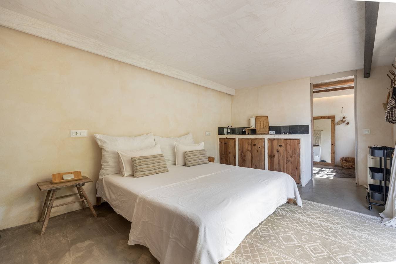 Foto 7 von 30: Landhaus 'Sa Caseta Mallorca Studio' mit Bergblick, Gemeinschaftspool und WLAN