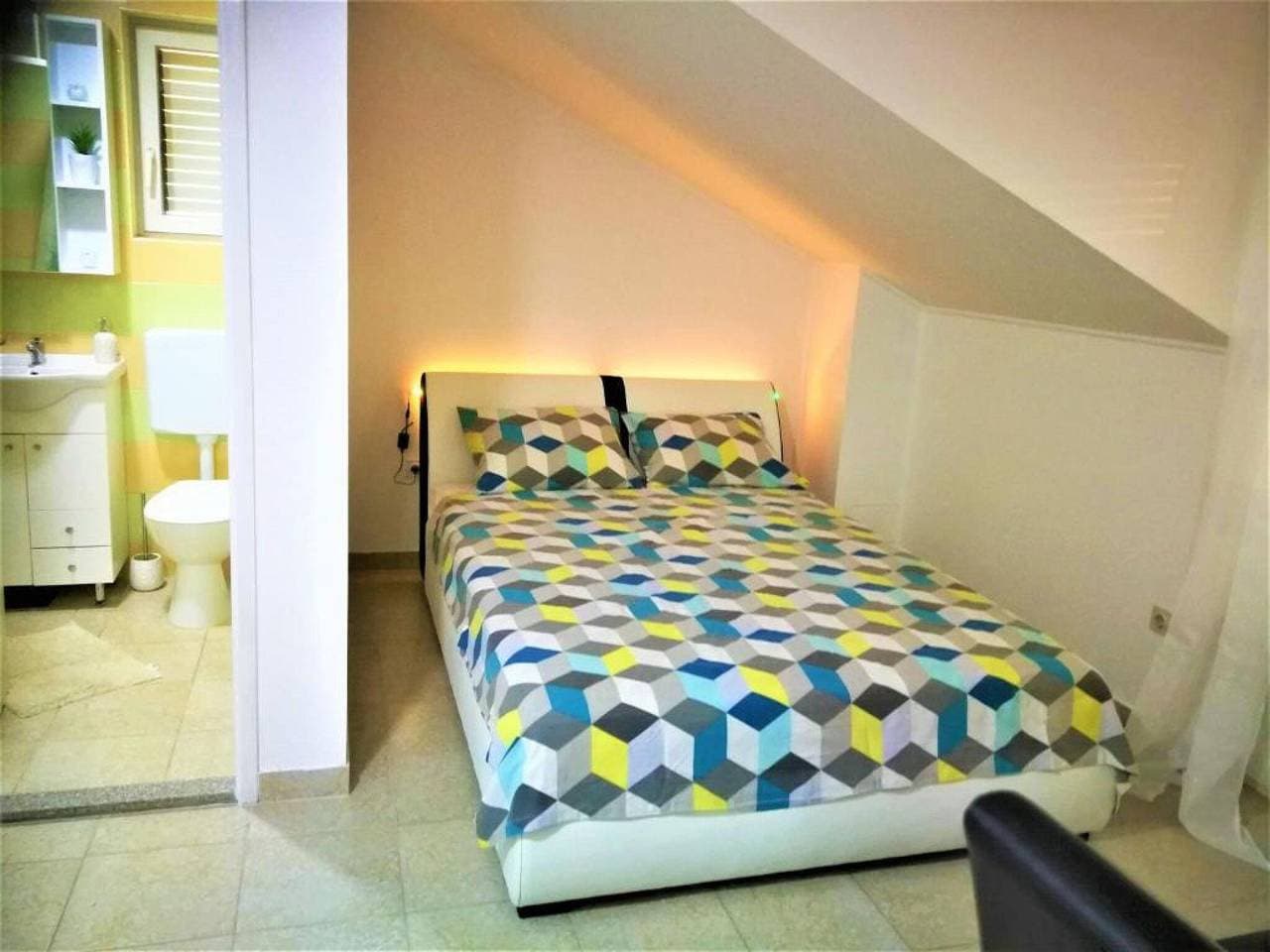 Foto 12 von 47: Apartments Milic - Studio Apartment with Sea View 4 - 2