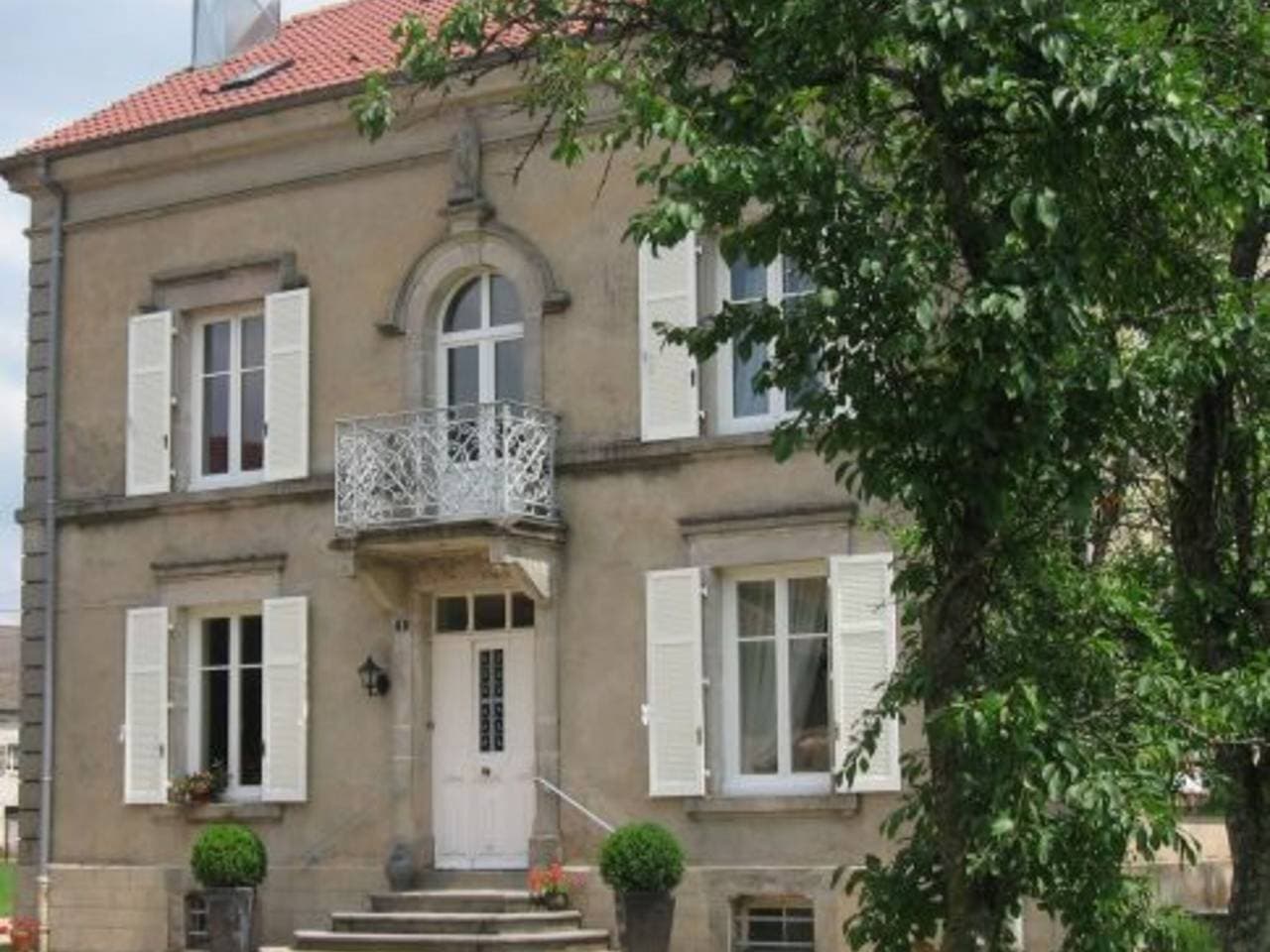 Charmante maison familiale au cœur des Vosges, idéale pour 20 pers, grand jardin, WiFi, draps inclus 1