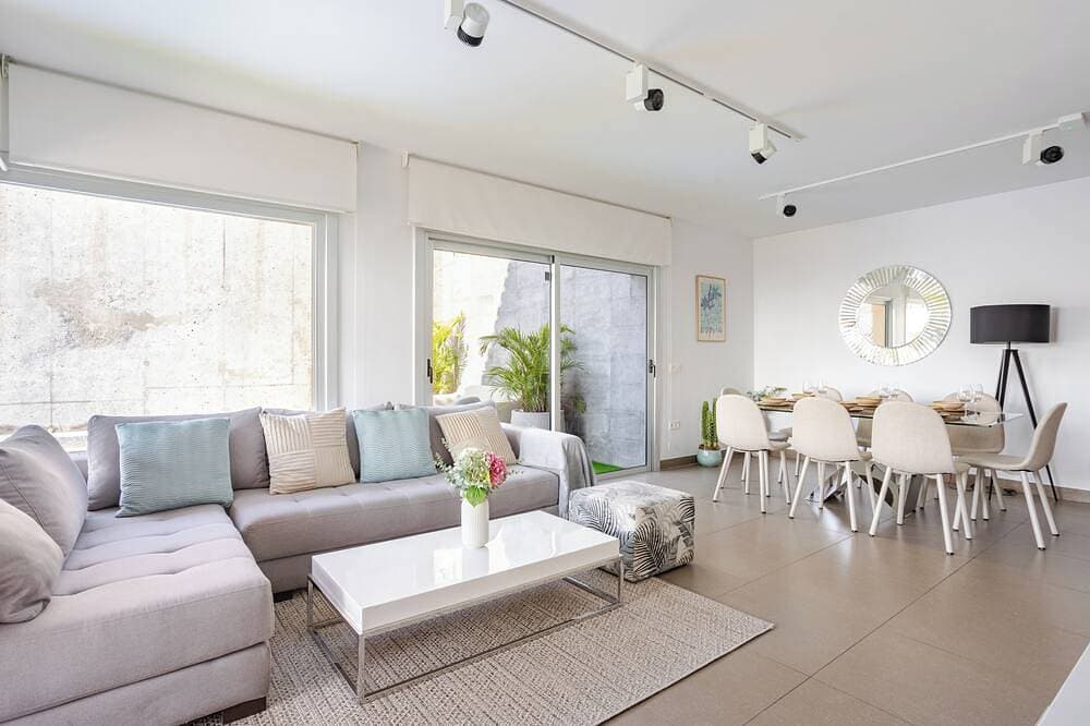 Foto 12 von 30: Atlantic Blue: Private Heated Pool and Ocean Views