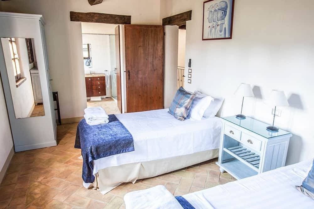 Foto 5 von 30: Villa Condotti - Fünf Schlafzimmer Villa, Schläft 12