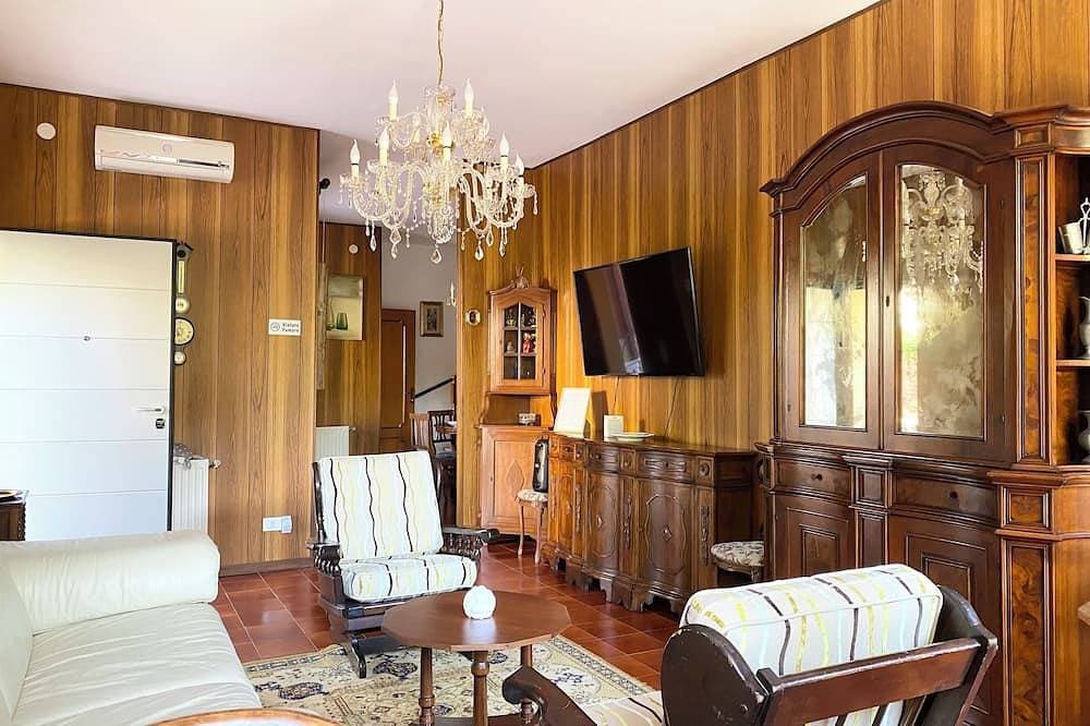 Foto 9 von 28: Detached house with 6 beds