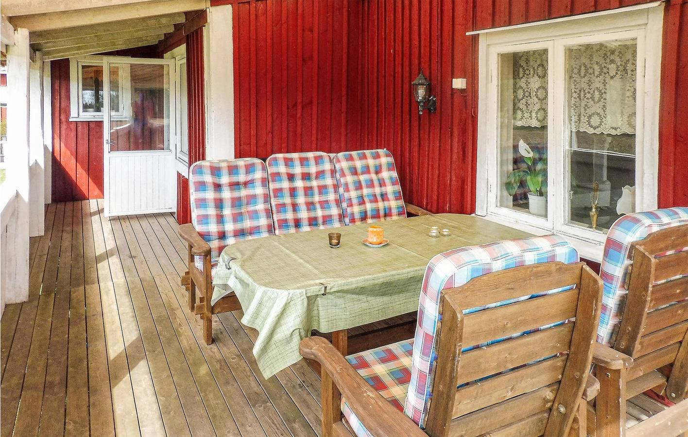 Foto 6 von 32: Ferienhaus für 8 Personen mit Garten
