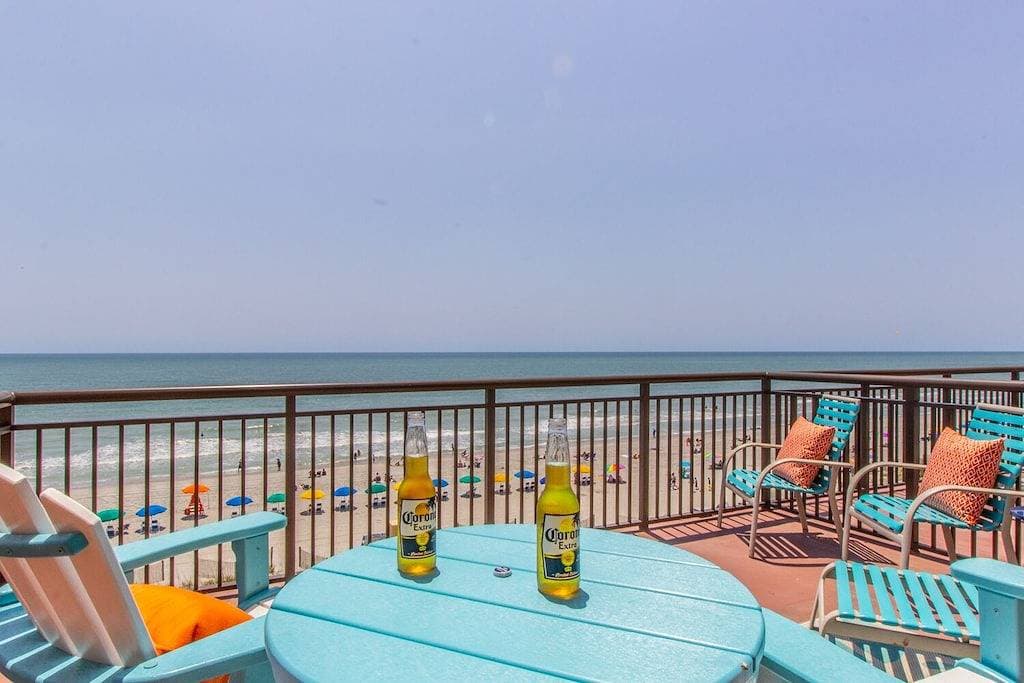 Foto 11 von 26: Bereit Für Ihren Spätsommer-Rückzug !! Herrliches Supersize-Oceanfront-Patio!