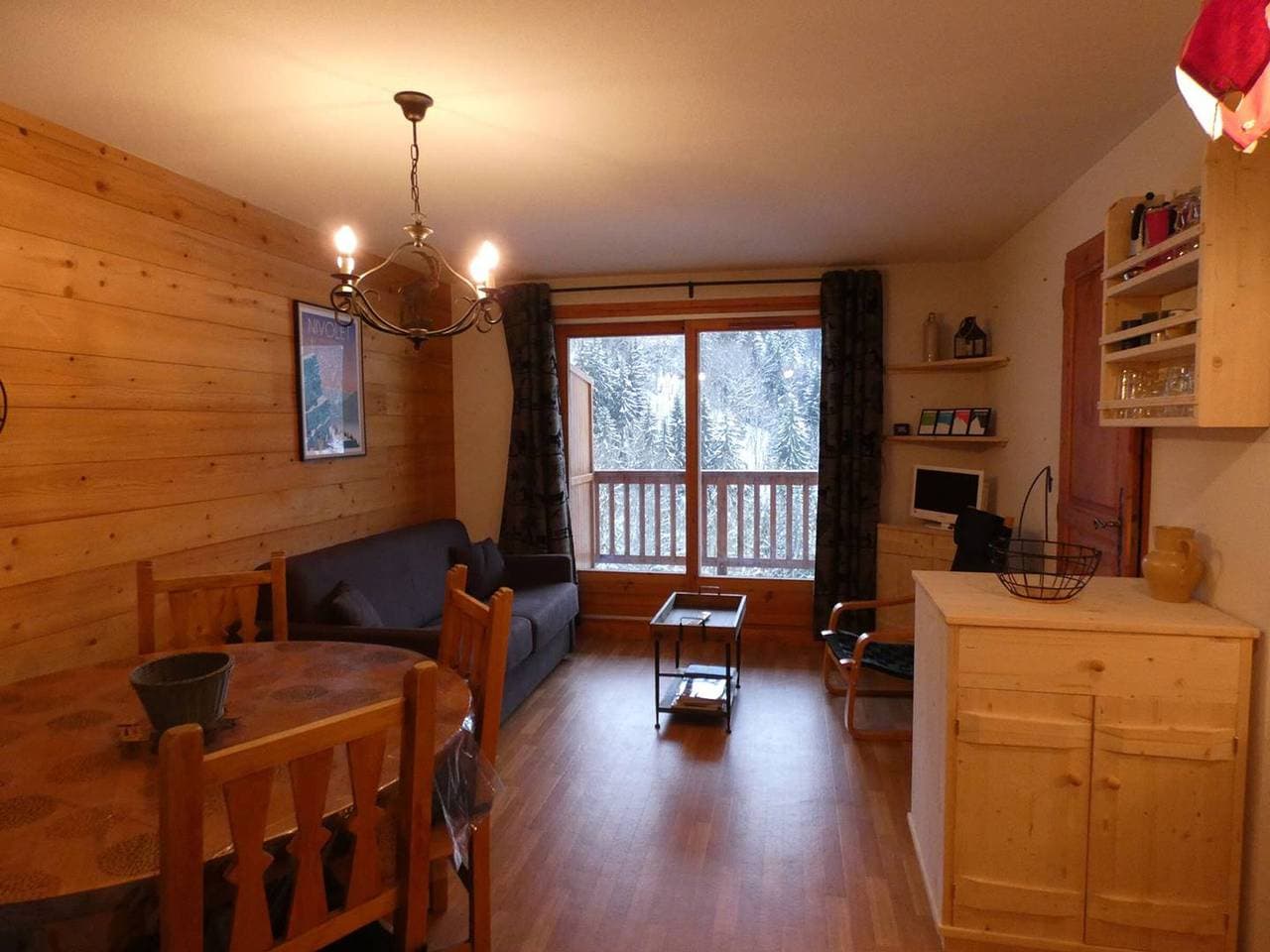 Foto 9 von 12: GemÃ¼tliche Wohnung mit schÃ¶ner Aussicht - 4 Pers.
