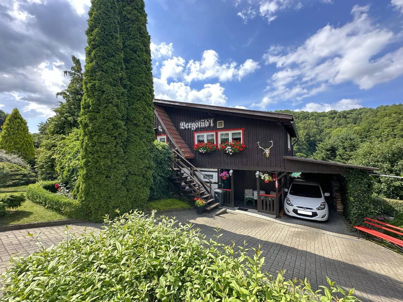 Freistehendes Ferienhaus mit schöner Terrasse 1