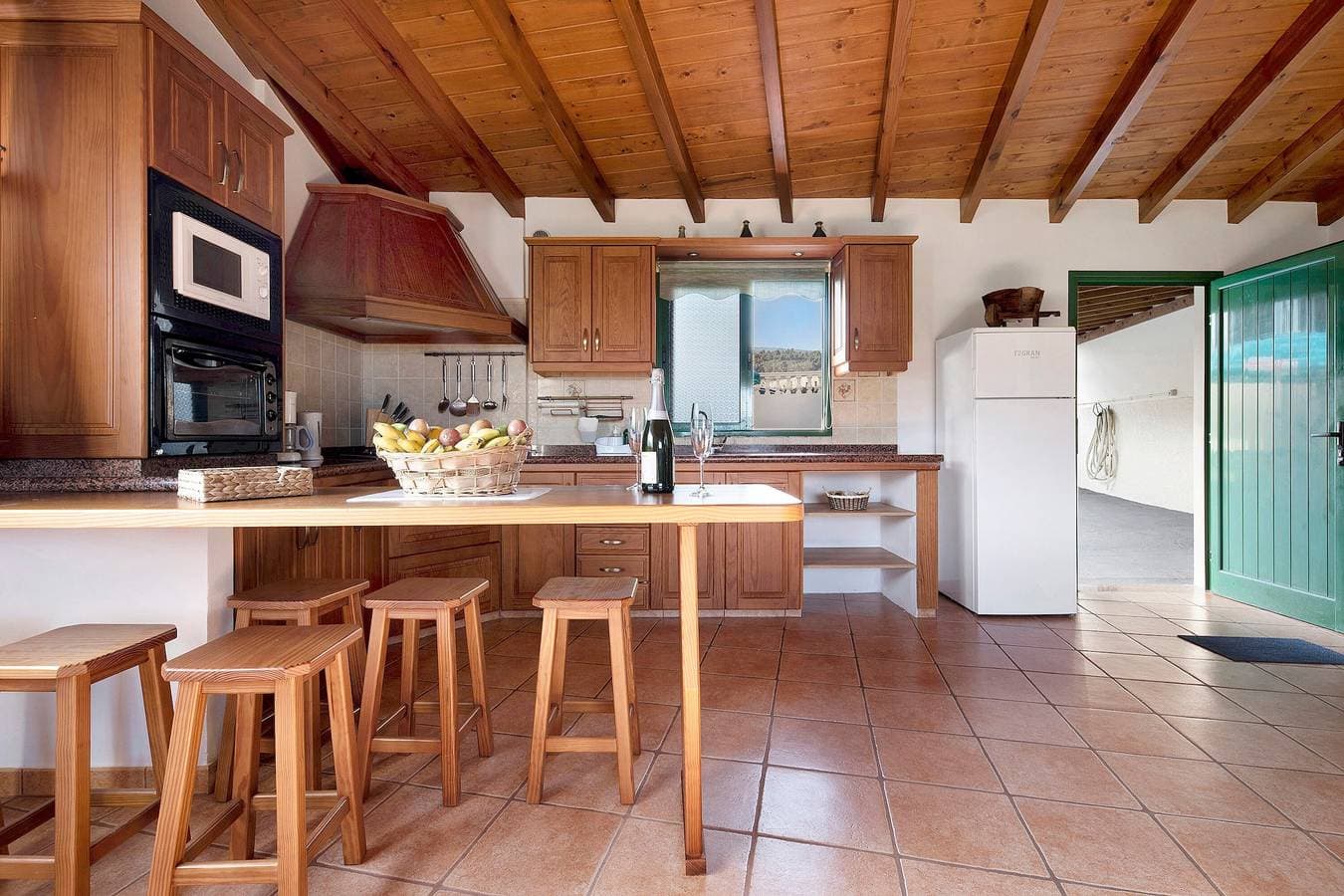 Foto 6 von 30: Ferienwohnung 'Tily' mit Meerblick, Terrasse und WLAN