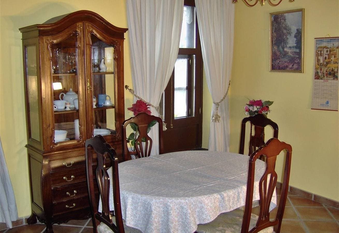 Foto 4 von 22: Ferienwohnung 'Aptos Monasterio De San Antonio 3' mit Meerblick und WLAN