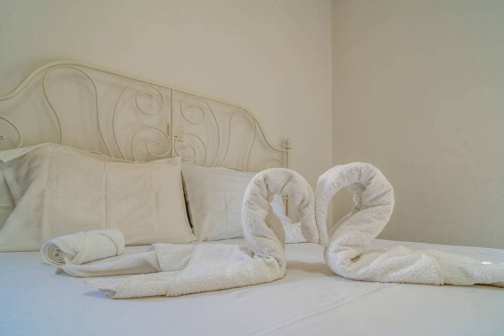 Foto 2 von 19: Cretan Blue Bungalow Chania Crete