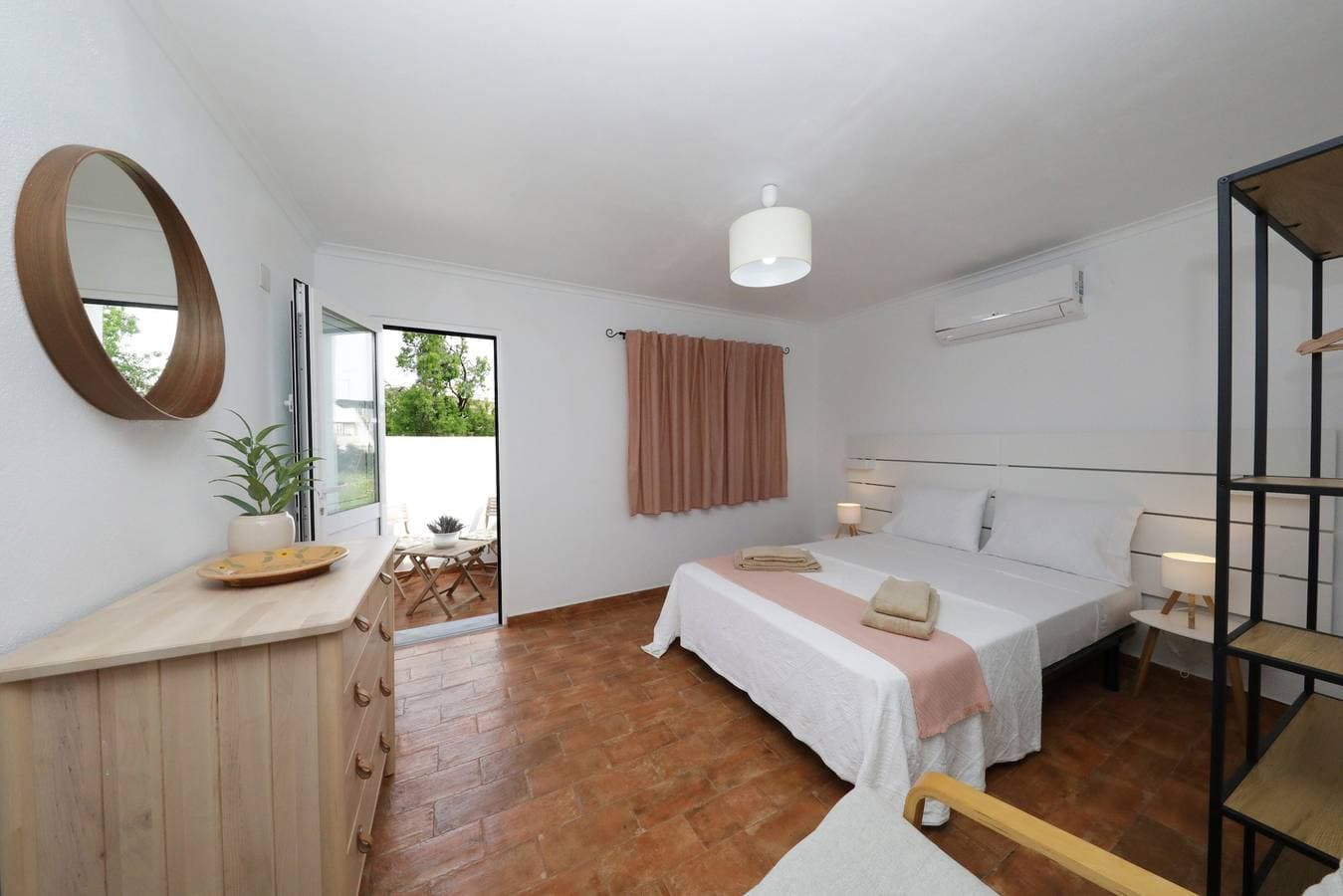 Foto 6 von 9: Ferienhaus 'Acolhedora Tradicional' mit privater Terrasse, WLAN und Klimaanlage