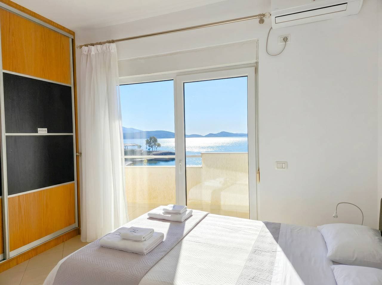 Foto 7 von 29: Ferienwohnung für 4 Personen mit Balkon