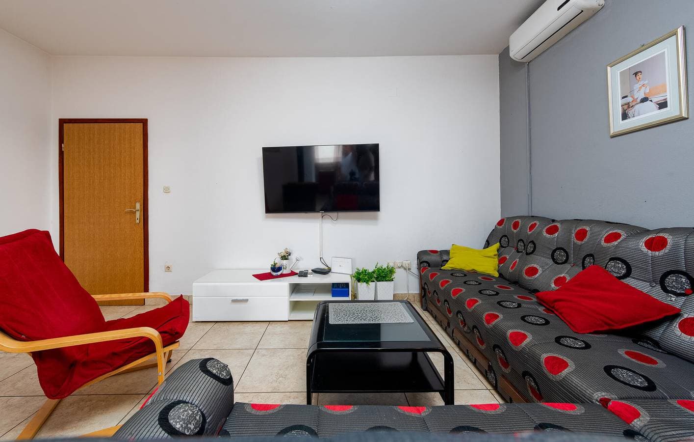 Foto 12 von 27: Gemütliche Ferienwohnung am Meer mit Terrasse, WLAN und Parkplatz