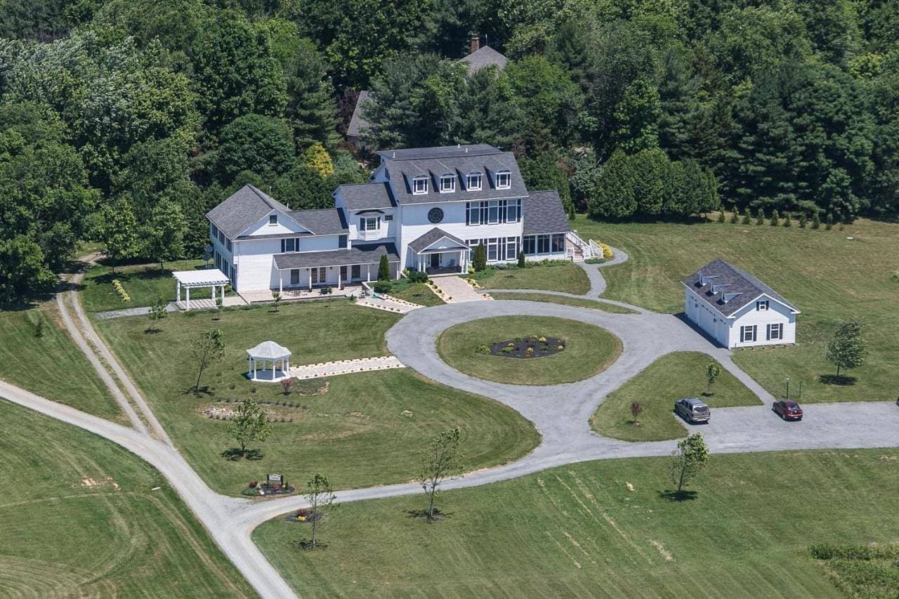 Loudoun Valley Manor B&B 1