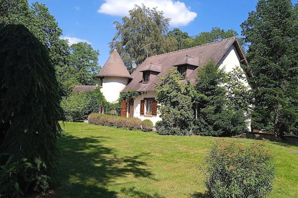 Foto 9 von 14: Grande Maison Dans un Lotissement Protégé à 1 Heure 15 de Paris