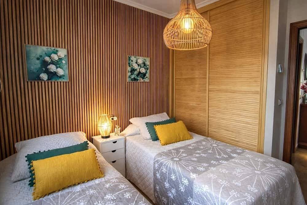 Foto 3 von 30: Apartment mit privatem Whirlpool & Sonnenterrasse – Strand zu Fuß – 4 Personen