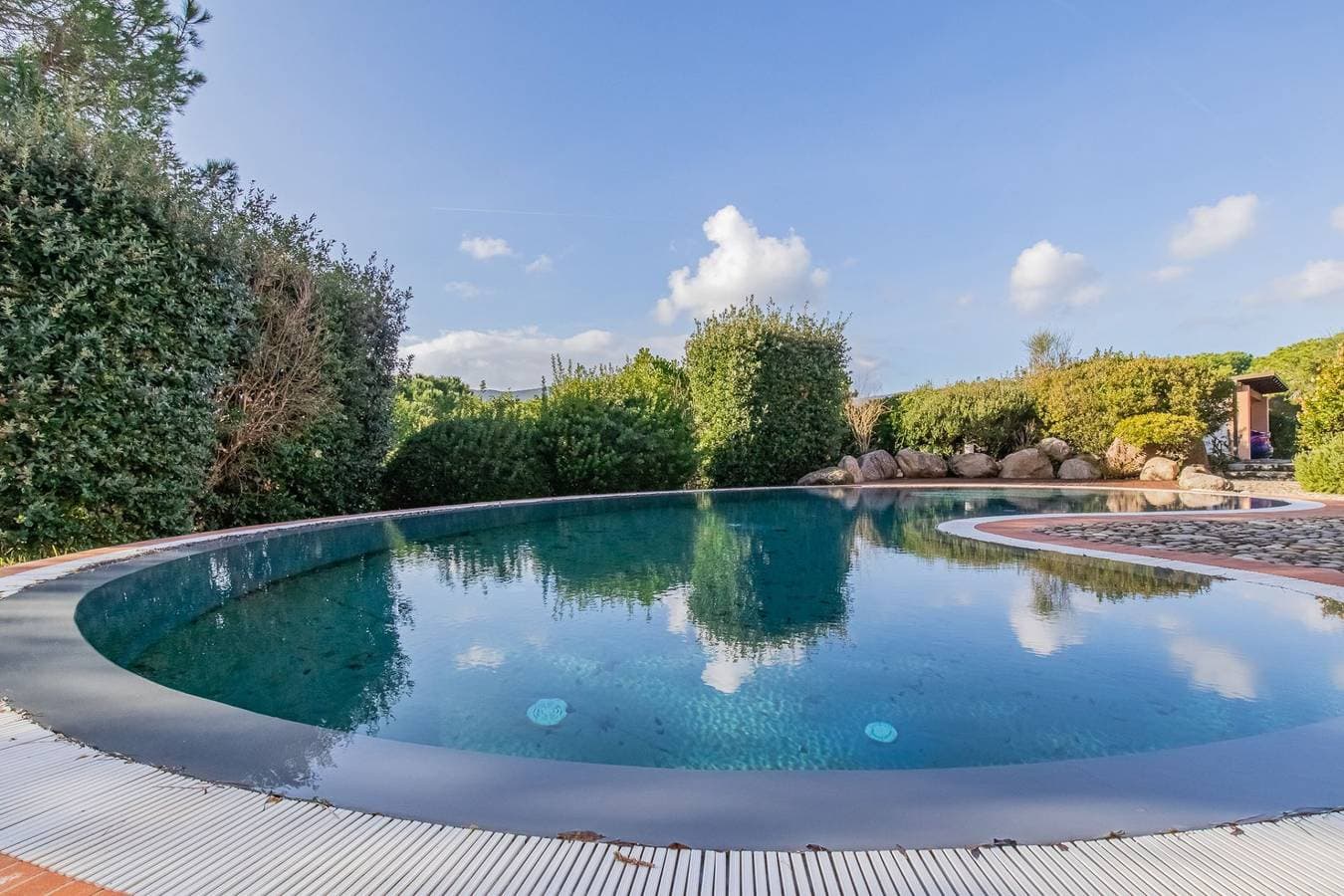 Foto 6 von 107: Villa für 10 Personen mit Garten