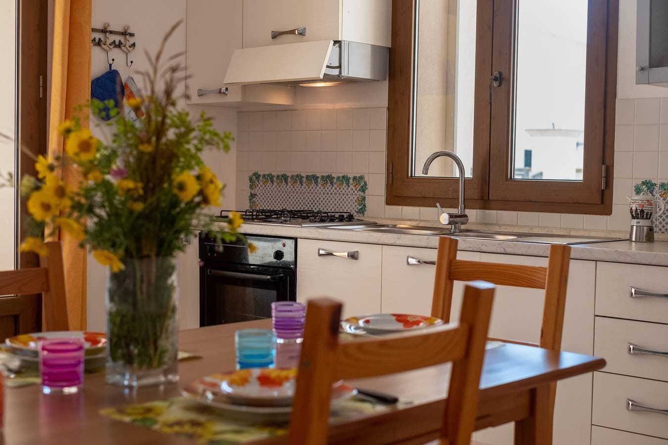 Foto 11 von 20: Ferienhaus 'Sacara - Piano Terra - La Plumeria' mit Privatterrasse, Balkon und Klimaanlage