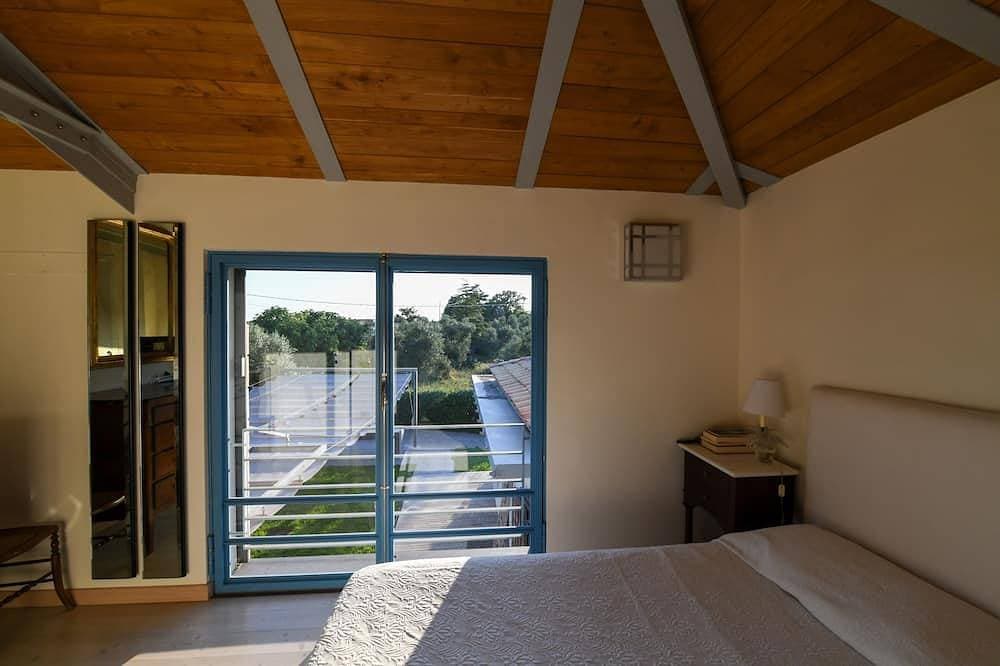Foto 5 von 30: Moderne Villa Lake View in der Nähe von Rom, privater Pool, Wi-Fi