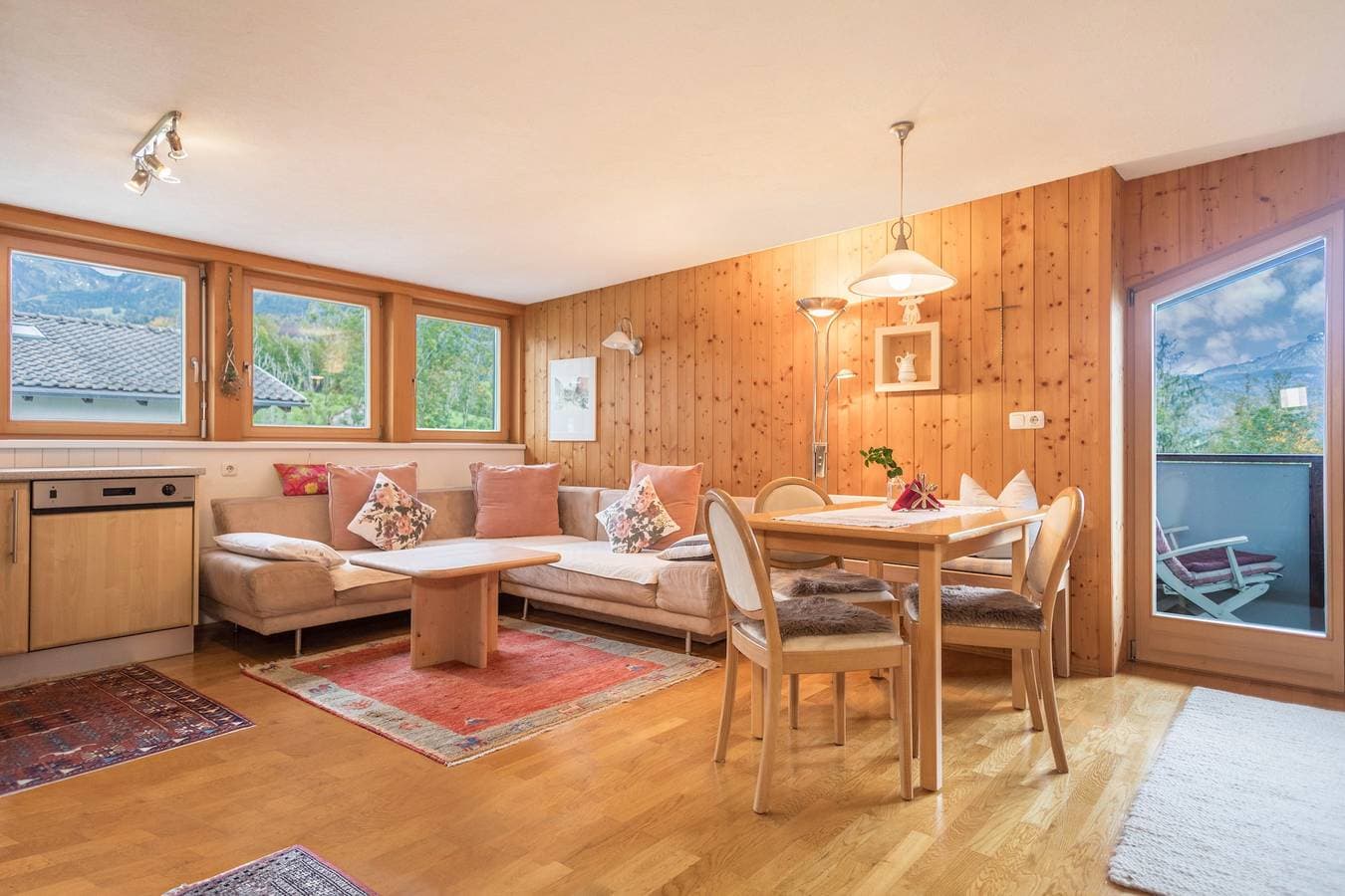 Försterhaus Wohnung Dachgeschoss 1