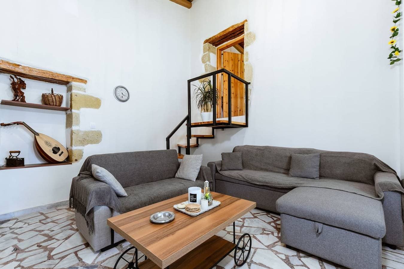 Foto 5 von 46: Ferienhaus für 4 Personen mit Terrasse