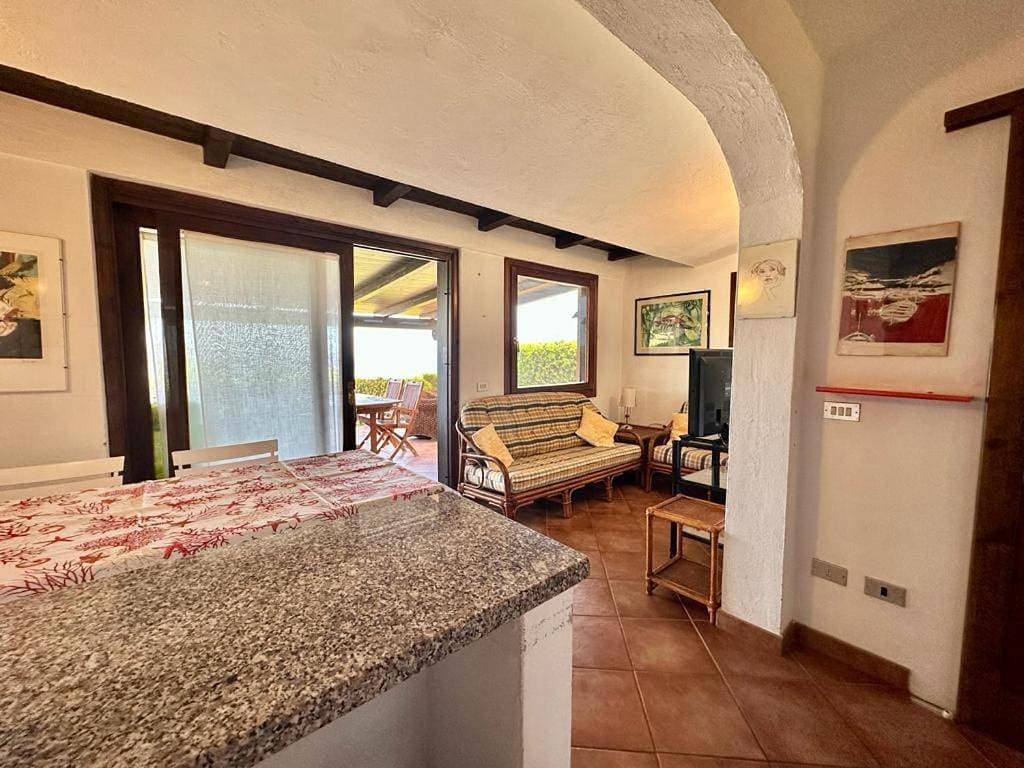 Foto 4 von 59: Three-Bedroom Apartment