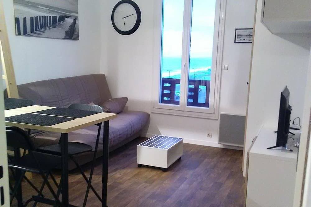 Foto 3 von 6: Studio A La Plage to be refurbished in 2020