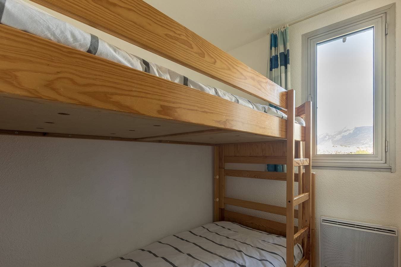 Foto 10 von 13: Ferienwohnung für 6 Personen mit Balkon