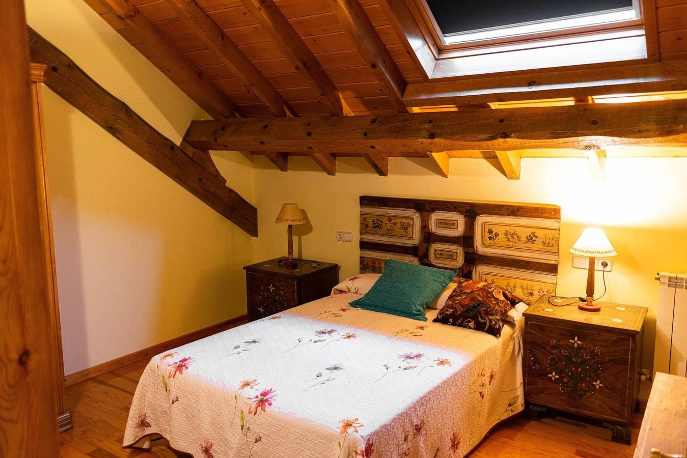 Foto 9 von 19: Ferienwohnung 'Kabila Enea 2' mit Bergblick, privatem Garten und Wi-Fi