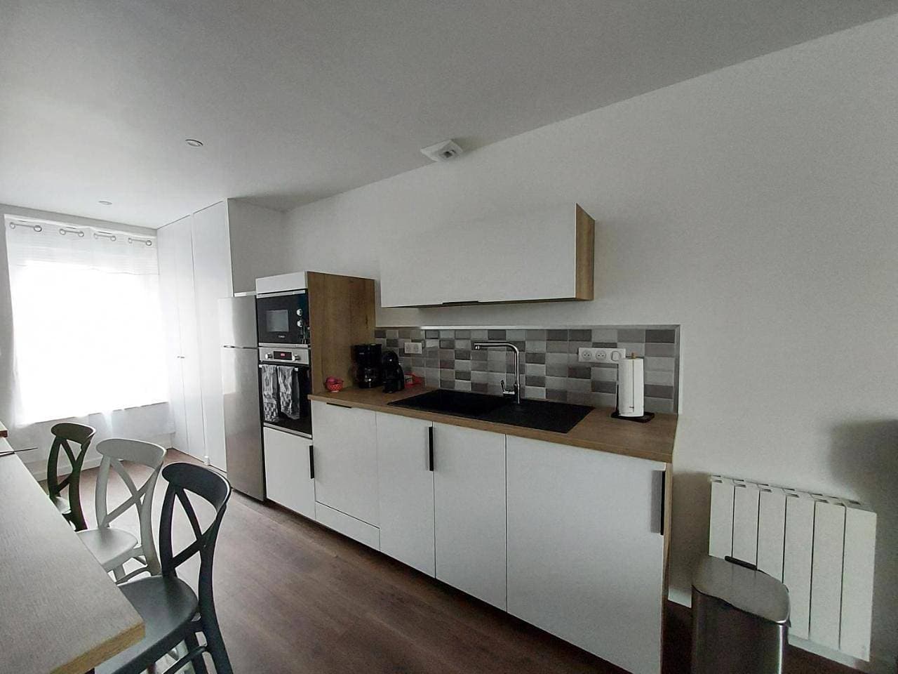 Foto 11 von 38: Three-Bedroom Apartment