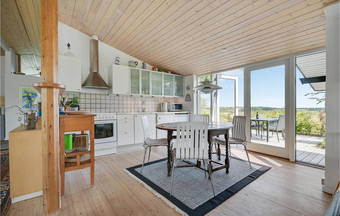 Foto 9 von 28: Ferienhaus für 6 Personen mit Terrasse