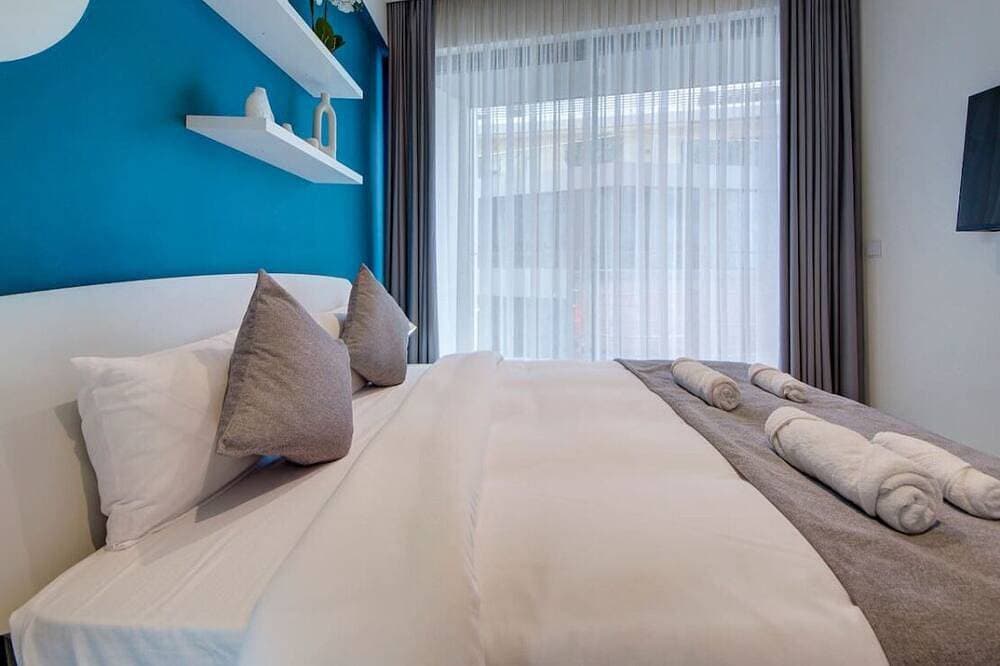 Foto 3 von 30: The Official Mercury Suites - Pool Access Incl.